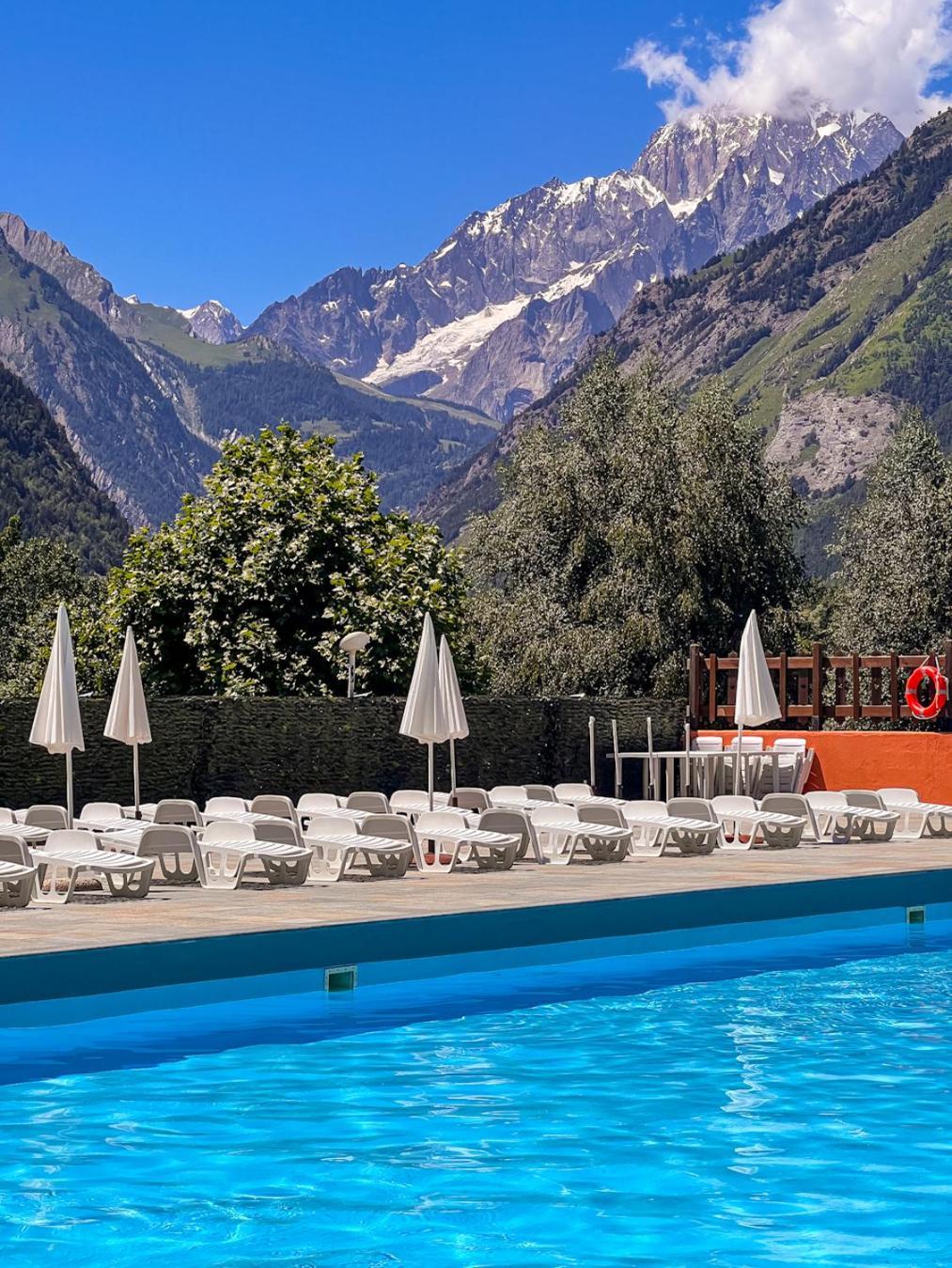 Bijoux Des Alpes - Mont Blanc Village La Salle Kültér fotó
