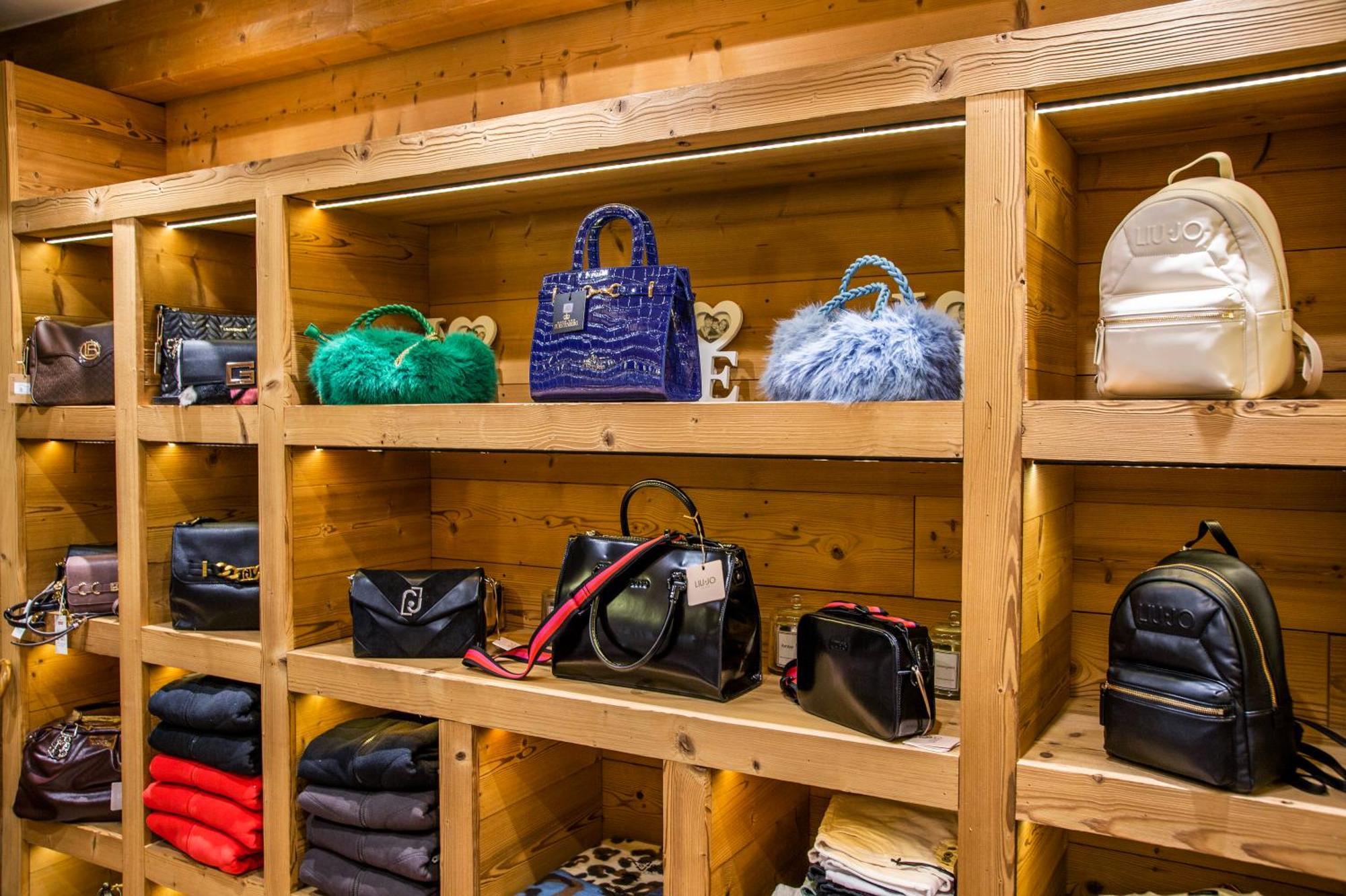 Bijoux Des Alpes - Mont Blanc Village La Salle Kültér fotó