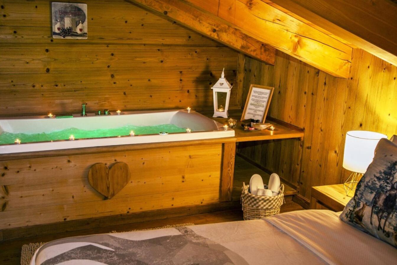 Bijoux Des Alpes - Mont Blanc Village La Salle Kültér fotó