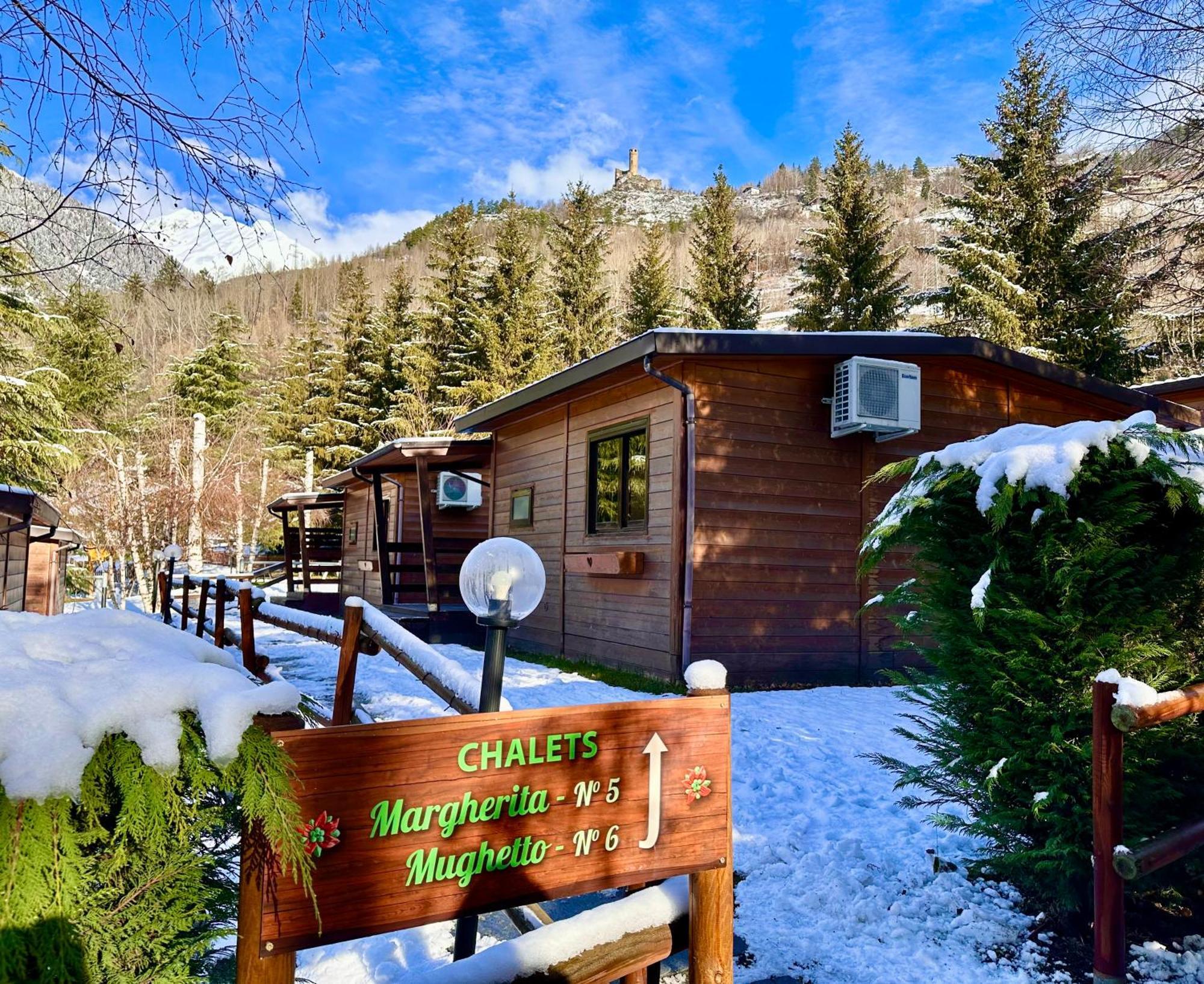 Bijoux Des Alpes - Mont Blanc Village La Salle Kültér fotó