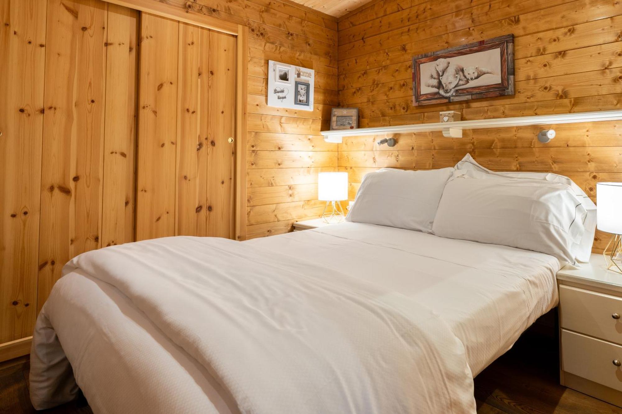 Bijoux Des Alpes - Mont Blanc Village La Salle Kültér fotó