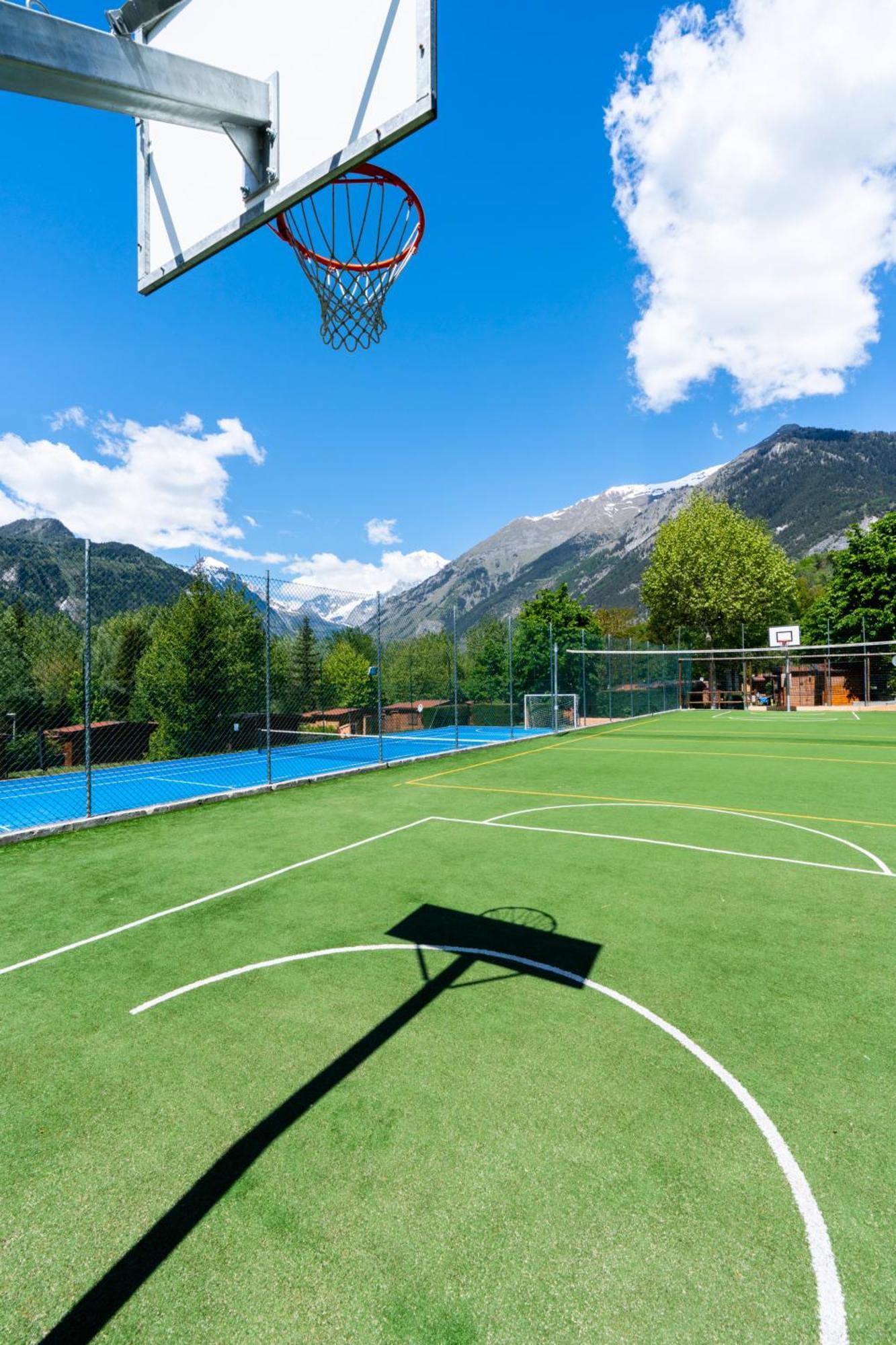 Bijoux Des Alpes - Mont Blanc Village La Salle Kültér fotó